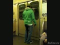 Танцор в метро