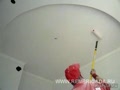 Покрасить потолок видео с сайта www.rembrigada.ru